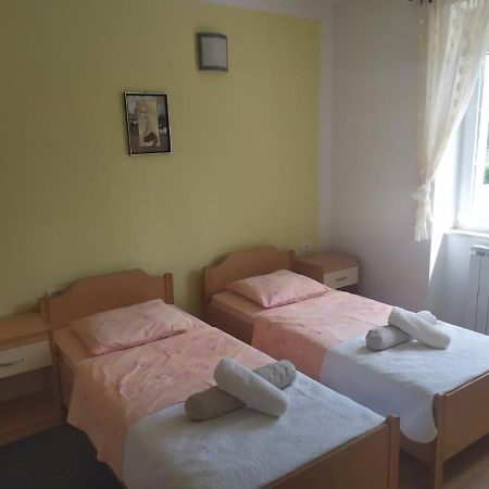 Villa Miljana Kraljevica Luaran gambar