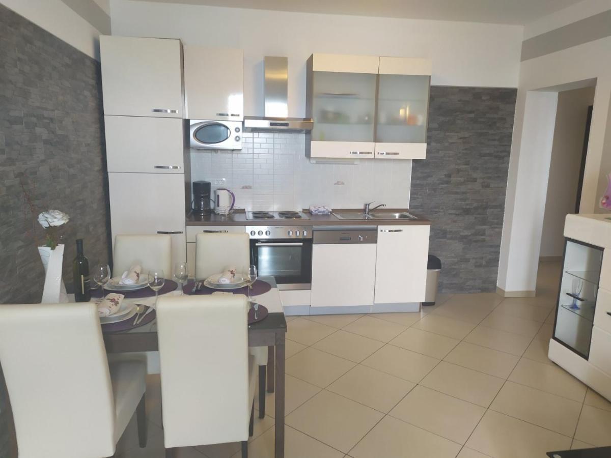 Villa Miljana Kraljevica Luaran gambar